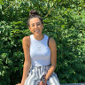 Meet your Posher, Nour